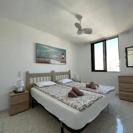 Rainbow Copacabana Apartment *